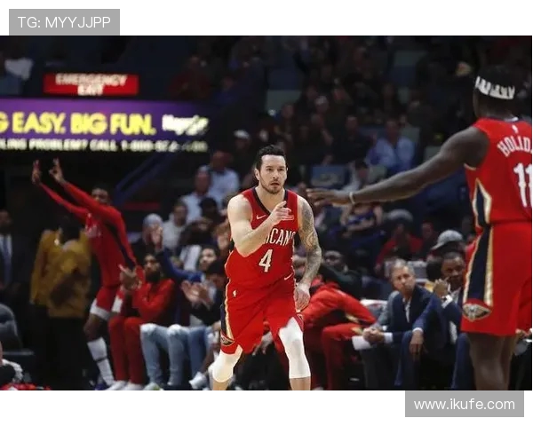 进攻万花筒奎因柔和手感与组织力撑起鹈鹕内线支柱核心新星崛起